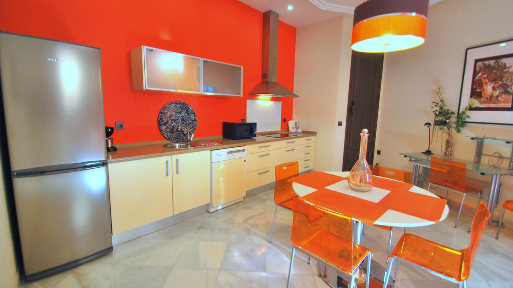 Living-Sevilla Apartments San Lorenzo Room photo
